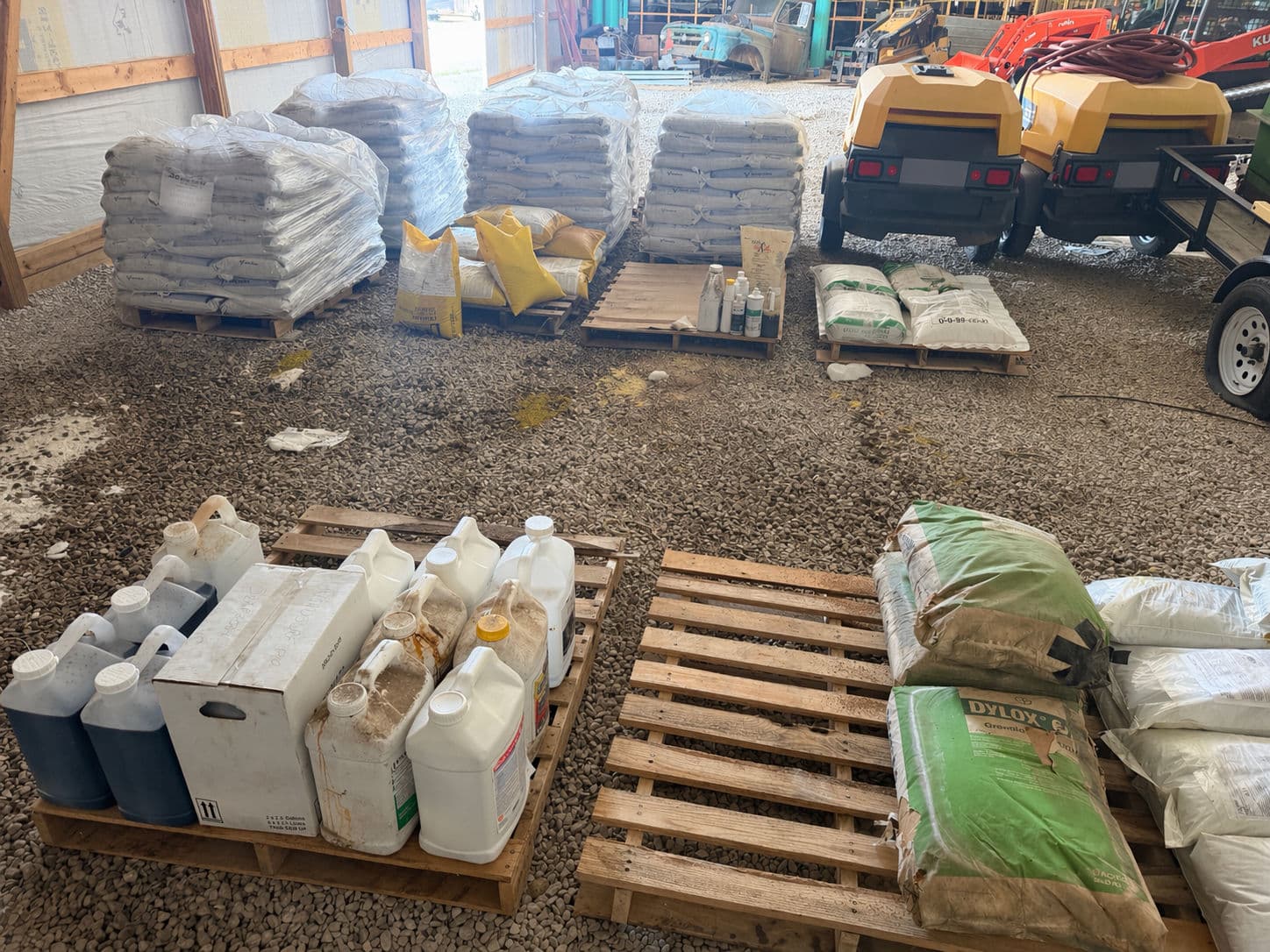 Gallery photos for How We Stay Ready So Your lawn Never Gets Behind: Image #2